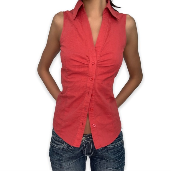 ★ cute vintage red sleeveless blouse ★ - Picture 4 of 4